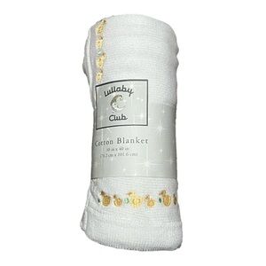 LULLABY Club Cotton Blanket White W/ Yellow Ducks Border 30 in x 40 in